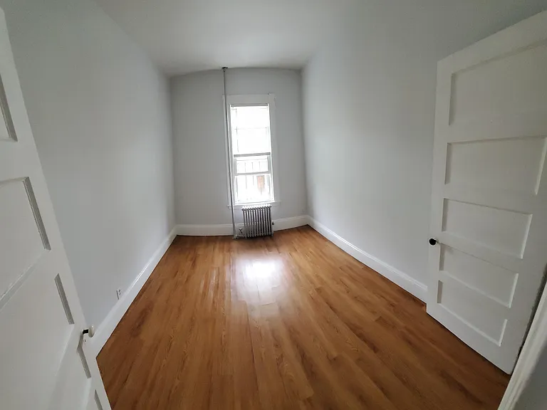 82 Rockland St #2F — Photo 6