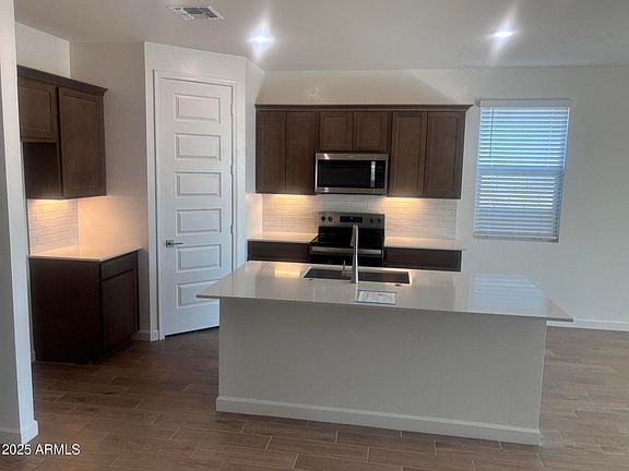 4th image of 17723 W Vogel Avenue