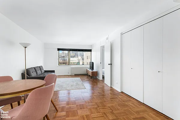 Rented by Brown Harris Stevens | media 9