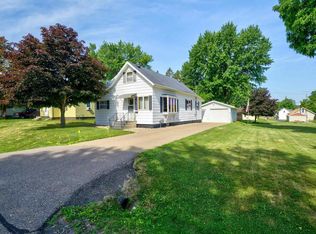 206 N Cherry Ave, Marshfield, WI 54449