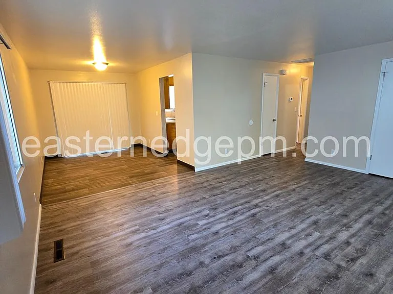 1431-1435 NW 3rd Ave — Photo 4