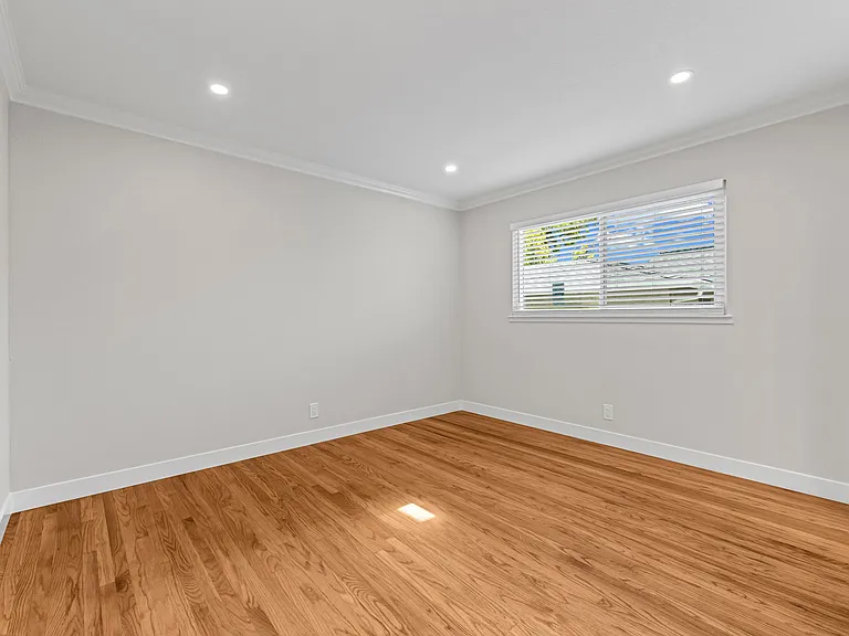 1130 S Stelling Rd — Photo 15