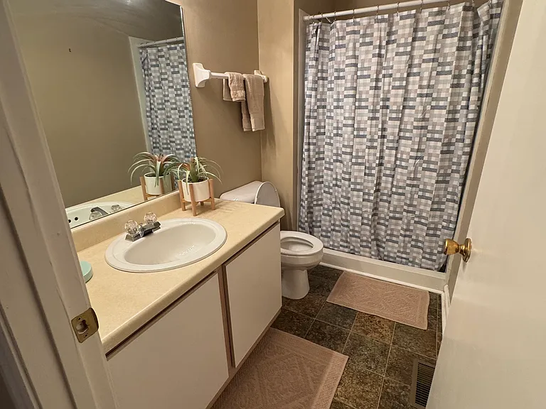 128 Waterview Dr #128 — Photo 7