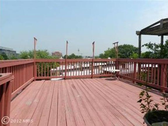 Deck.