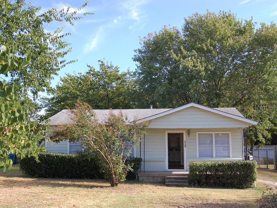 1st image of 2738 Gant Dr