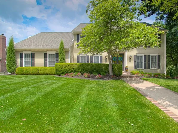 4016 W 124th St, Leawood, KS 66209