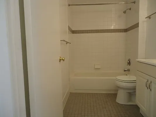 Rented by Hakeem Shahid, LREB | media 19