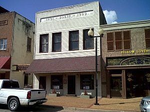 Home for Sale in Tupelo, Mississippi $200,000