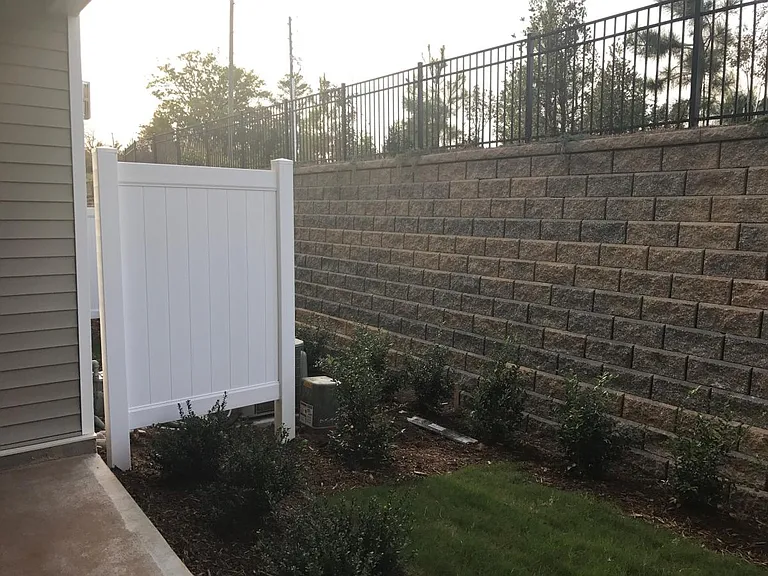 4226 Vallonia Dr — Photo 14