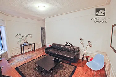 Rented by Jonis Realty