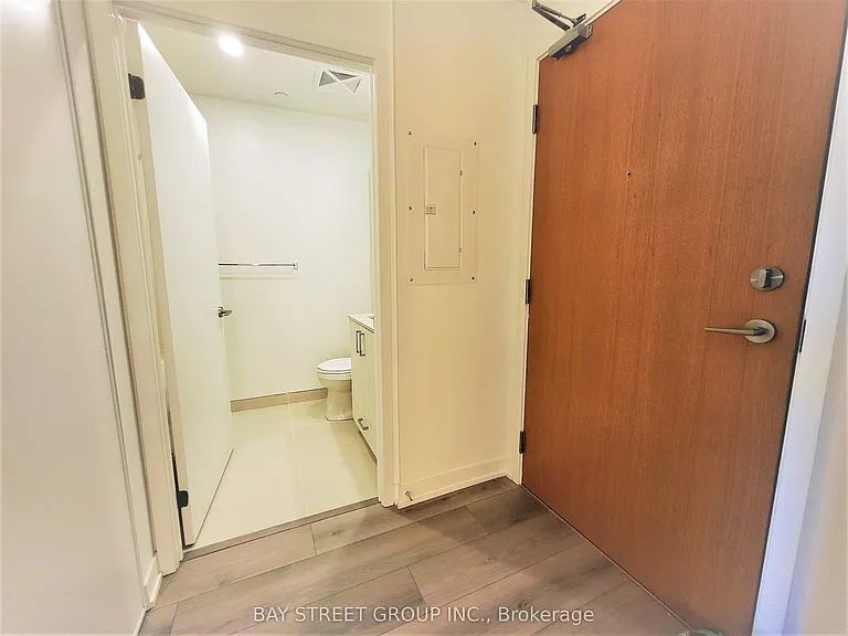 1787 Saint Clair Ave W #807 — Photo 5