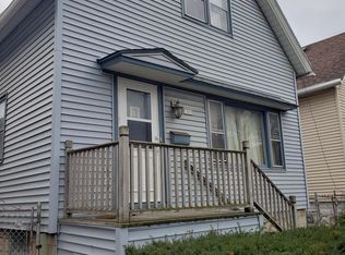 1409 W Orchard St, Milwaukee, WI 53204