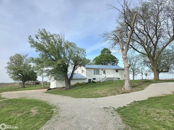 2109 235th St, Mount Pleasant, IA 52641