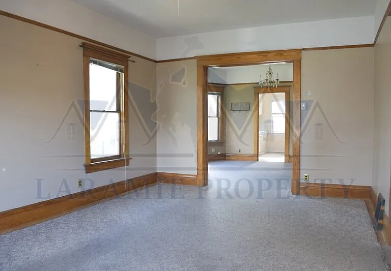 358 N 5th St #A — Photo 4