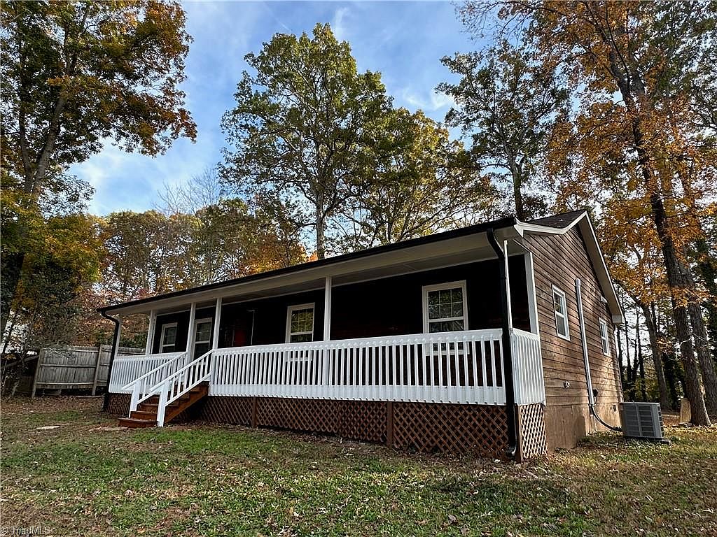 7911 Pumpkin Ridge Rd, Kernersville, NC 27284 | MLS #1162110 | Zillow