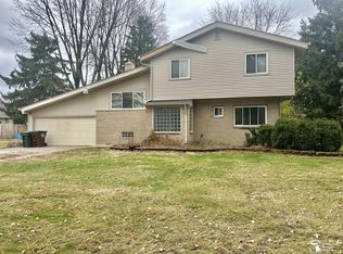 6700 Keithcrest Dr, Temperance, MI 48182