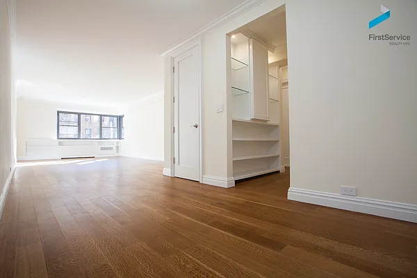 Sold by FirstService Realty (legacy) | media 16