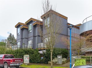 Cobalt Townhomes, Langford, BC V9B 3B2
