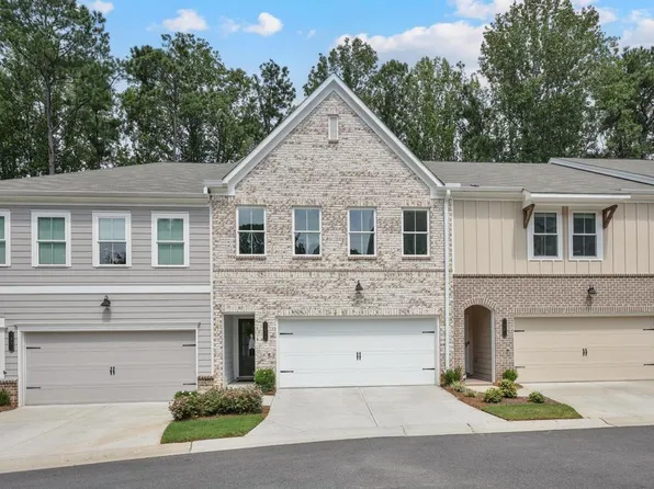3303 Cranston Ln, Kennesaw, GA 30144