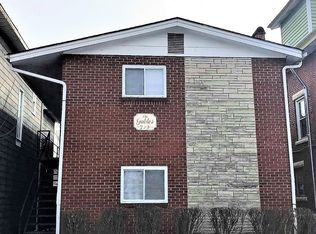 725 10th Ave APT 5, Huntington, WV 25701