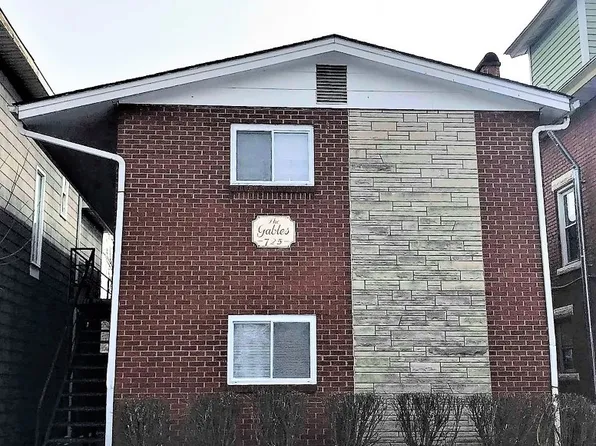 725 10th Ave APT 5, Huntington, WV 25701