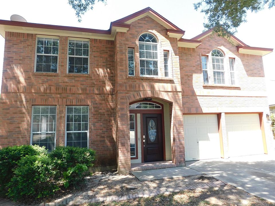 1st image of 2838 Olive Ave