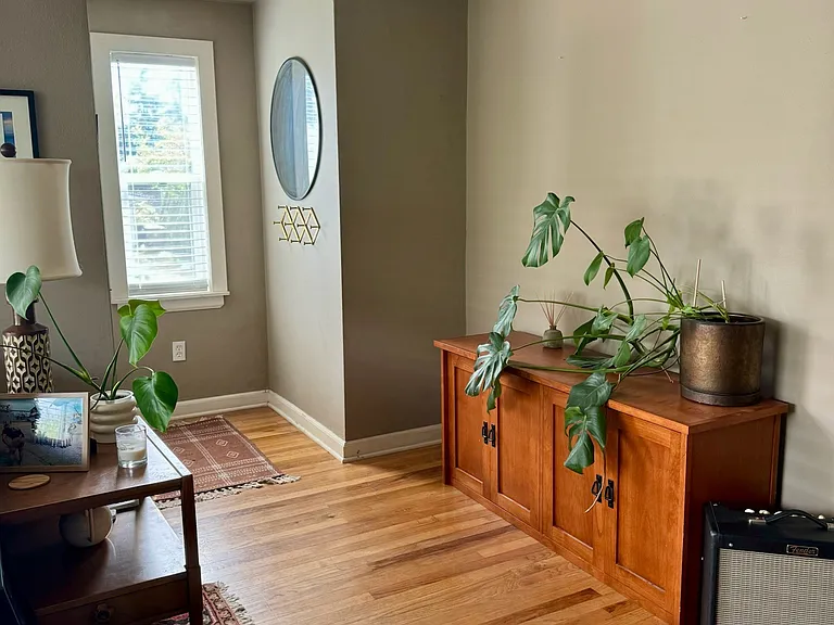 2609 S Melrose St — Photo 9