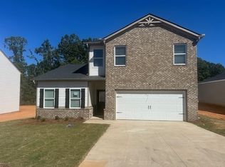 275 Pretoria Dr, Woodruff, SC 29388