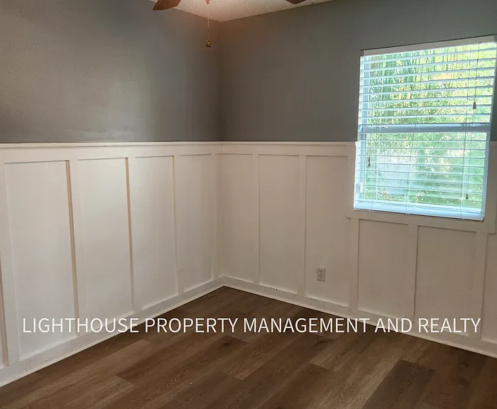 916 Penman Rd — Photo 12