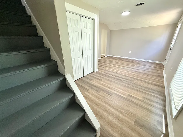 314 N Mechanic St #1 — Photo 7