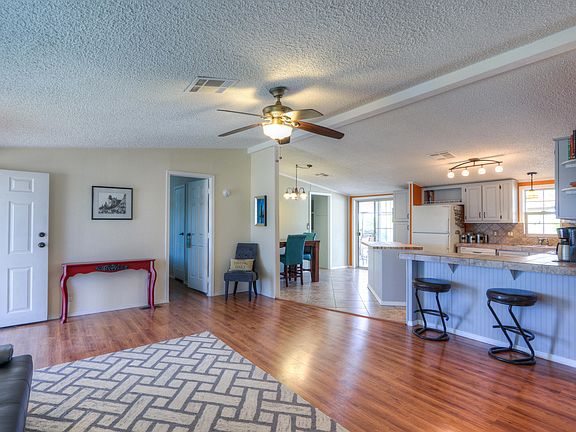 4th image of 10162 N Penworth Dr