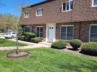 19647 Wolf Rd APT 3, Mokena, IL 60448