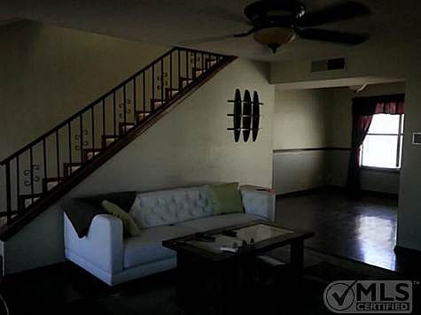 1st image of 817 Brisa Del Mar Dr