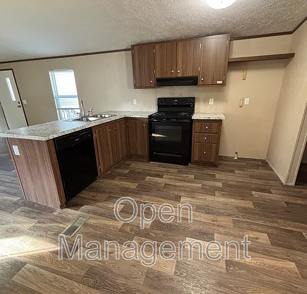 356 Bayhead Dr #125 — Photo 3