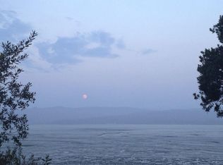 1674 Victor Blvd, Arcata, CA 95521