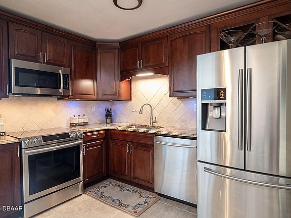 5th image of 2800 N Atlantic Ave APT 1415