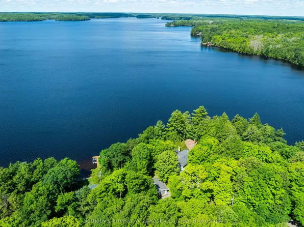 326 Chikopi Rd, Magnetawan, ON P0A 1P0