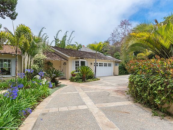 4th image of 7677 Hillside Dr
