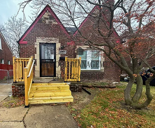 13400 Longview St Photo 1