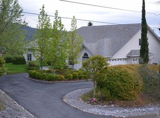 8702 Landmark Cir, Redding, CA 96001