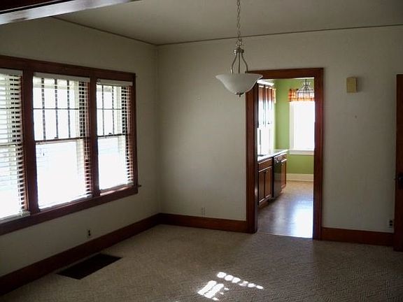 4th image of 607 E Jackson St