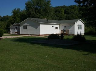 138 McCauley Rd, Hardin, IL 62047