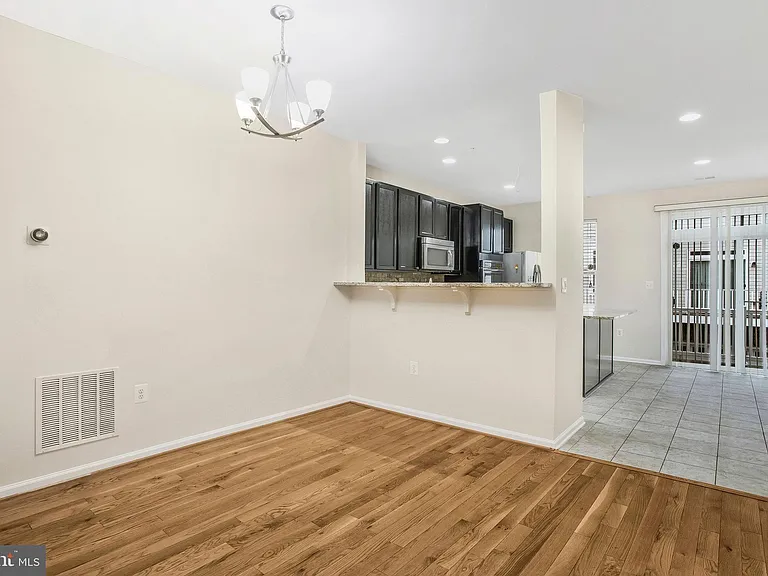 1612 Fernwood Dr — Photo 6