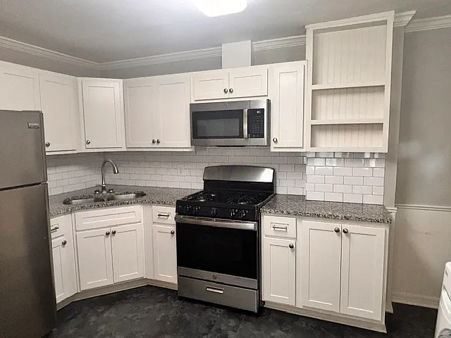 1 bed, 825 sqft, $1,200 — Photo 1