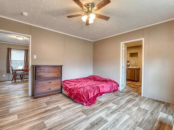 5th image of 112 Starlight Way