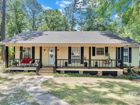 108 Paige Cir, Daphne, AL 36526