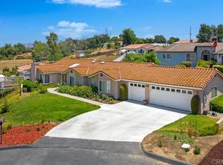 2208 Crest Hill Ln, Fallbrook, CA 92028