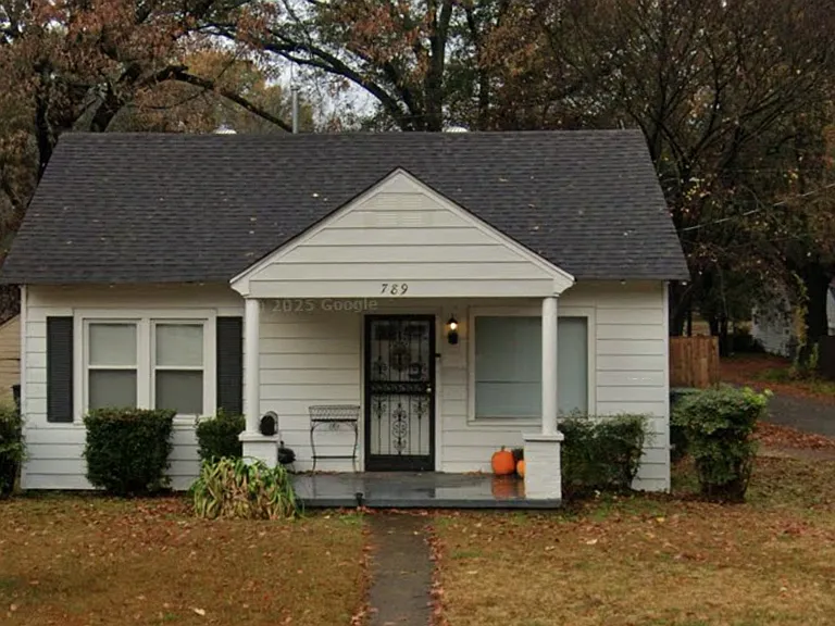 789 S Goodlett St — Photo 1