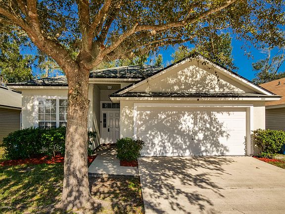 2895 Centerwood Dr-1