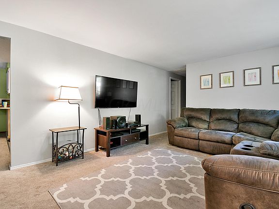 4th image of 3711 Managua Dr
